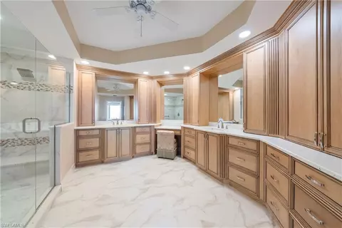 Bath - 445 Dockside Dr #B903, Naples, FL 34110 photo 1 of 4