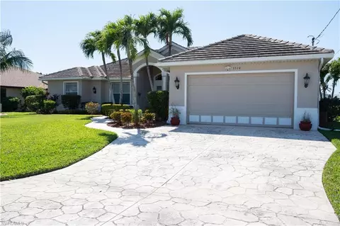 3510 SE 18th Pl, Cape Coral, FL 33904