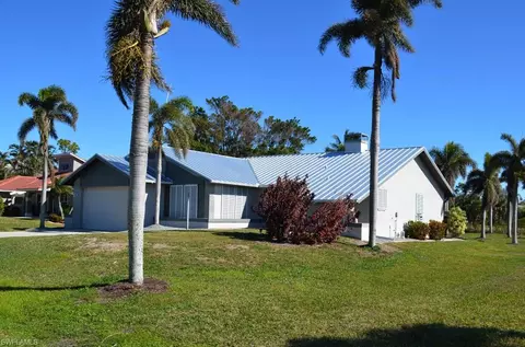 14112 Sandarac Dr, Bokeelia, FL 33922