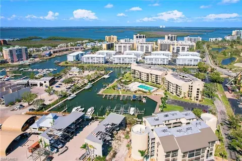 7327 Estero Blvd #205, Fort Myers Beach, FL 33931