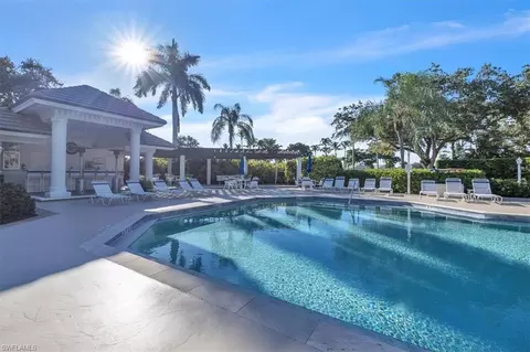 8161 Twelve Oaks Cir #523, Naples, FL 34113