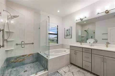 Bath - 7357 Rockefeller Dr, Naples, FL 34119 photo 1 of 3