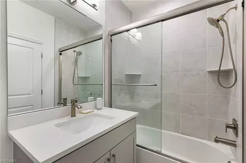 Bath - 7357 Rockefeller Dr, Naples, FL 34119 photo 2 of 3