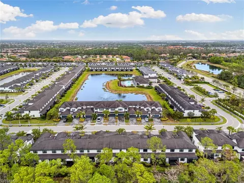 View/Area - 7357 Rockefeller Dr, Naples, FL 34119 photo 3 of 4