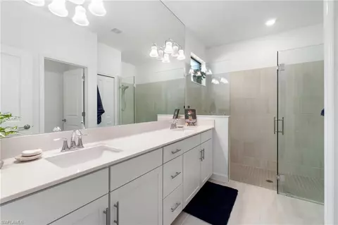 Bath - 20238 Millrun Dr, Estero, FL 33928 photo 1 of 4