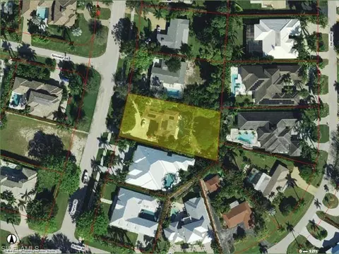2000 Crayton Rd, Naples, FL 34102 photo 3