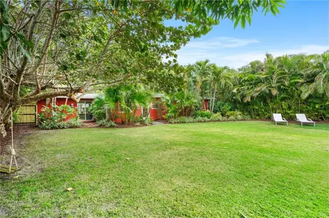 432 3rd Ave N, Naples, FL 34102 photo 9