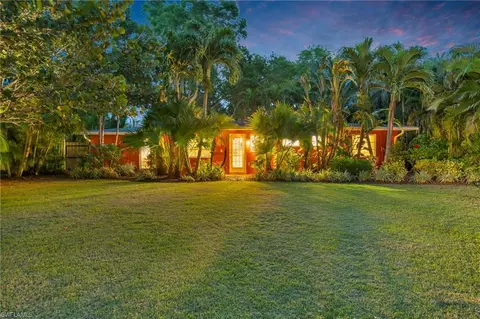 432 3rd Ave N, Naples, FL 34102 photo 8