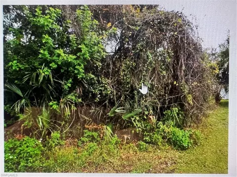Cunliffe Rd, North Port, FL 34287