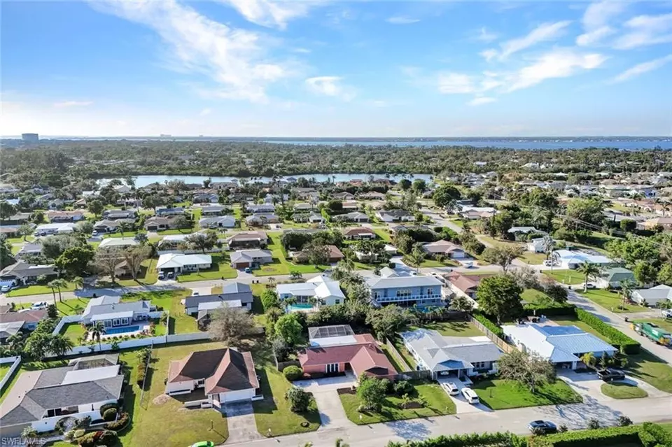 View/Area - 5544 Pernod Dr, Fort Myers, FL 33919 photo 3 of 5