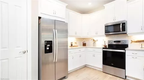 Kitchen - 1180 Enbrook Loop, Naples, FL 34114 photo 1 of 2
