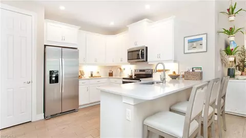 Kitchen - 1180 Enbrook Loop, Naples, FL 34114 photo 2 of 2