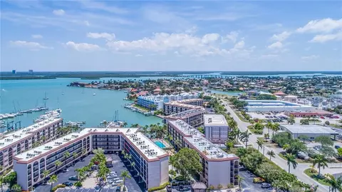 999 Anglers Cv #M203, Marco Island, FL 34145