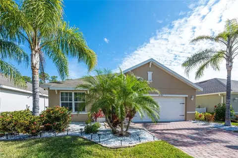 26983 Wildwood Pines Ln, Bonita Springs, FL 34135
