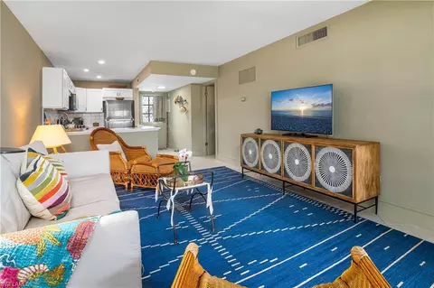 750 Mooring Line Dr N #205, Naples, FL 34102