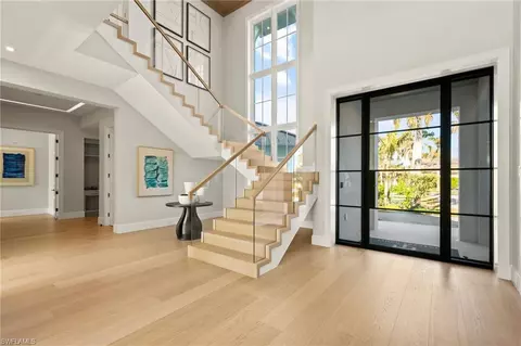 2020 7th St S, Naples, FL 34102 photo 9