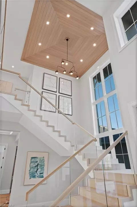 2020 7th St S, Naples, FL 34102 photo 11