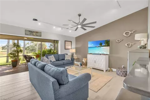 178 Round Key Cir #G22, Naples, FL 34112