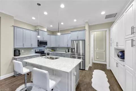 Kitchen - 6927 Cay Ct, Naples, FL 34113 photo 3 of 3
