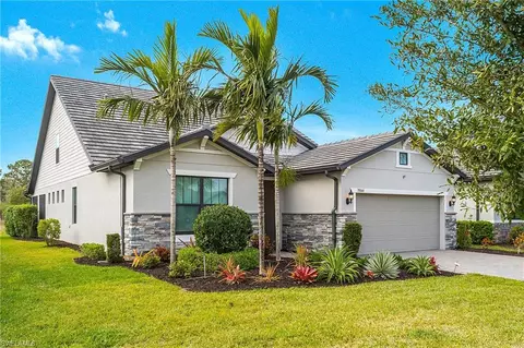 19844 Beechcrest Pl, Estero, FL 33928