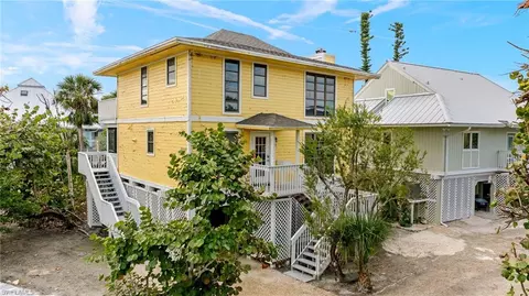 27 Urchin Ct, Captiva, FL 33924