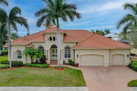 184 Hollyhock Ct, Marco Island, FL 34145
