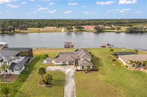 5276 River Blossom Ln, Fort Denaud, FL 33935