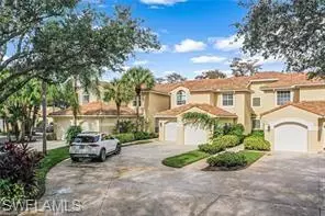 77 Silver Oaks Cir #8-102, Naples, FL 34119