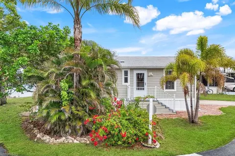 Exterior - 4620 Candlestick Ct E, Estero, FL 33928 photo 1 of 4