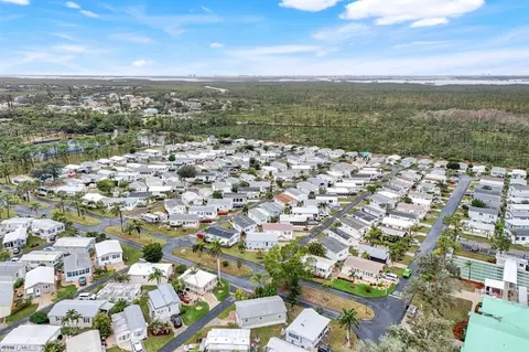 View/Area - 4620 Candlestick Ct E, Estero, FL 33928 photo 6 of 8