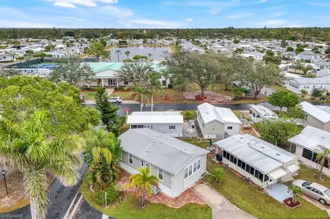 View/Area - 4620 Candlestick Ct E, Estero, FL 33928 photo 1 of 8