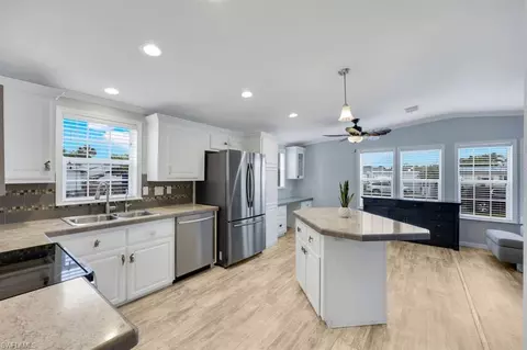 Kitchen - 4620 Candlestick Ct E, Estero, FL 33928 photo 3 of 3