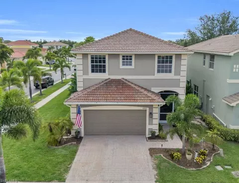 8900 Spring Mountain Way, Fort Myers, FL 33908