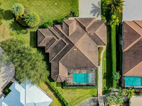 View/Area - 161 Cays Dr, Naples, FL 34114 photo 7 of 11