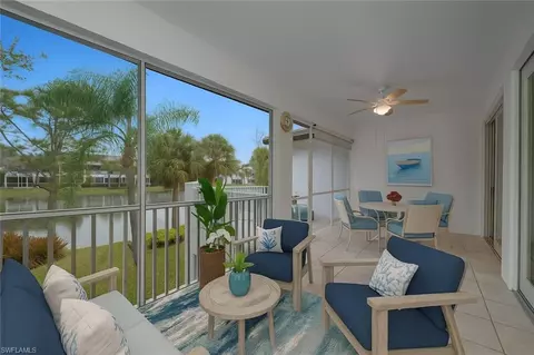 2155 Cay Lagoon Dr #424, Naples, FL 34109