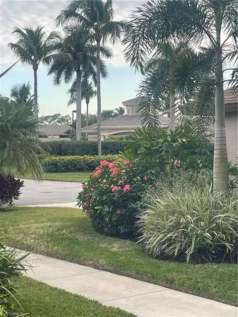 8580 Cedar Hammock Cir #714, Naples, FL 34112