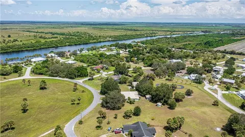 1038 Seminole Cir, Moore Haven, FL 33471