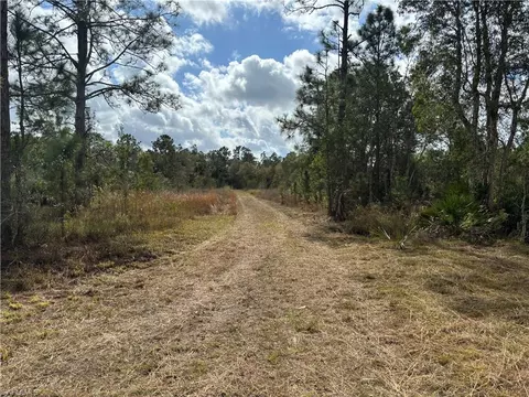 3265 68th Ave NE, Naples, FL 34120 photo 5