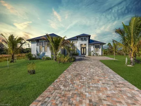 4160 River Grove Ln, Fort Myers, FL 33905