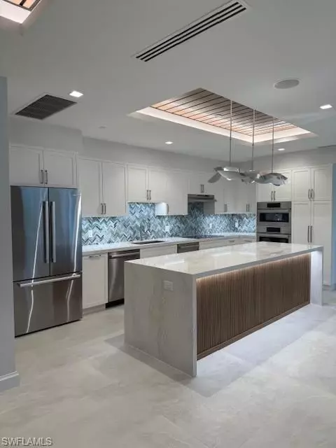 Kitchen - 6573 Marissa Loop #2004, Naples, FL 34108 photo 2 of 2