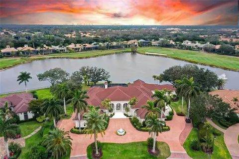 13660 Pondview Cir, Naples, FL 34119