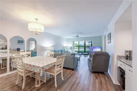 Dining - 7340 Province Way #3105, Naples, FL 34104 photo 1 of 2