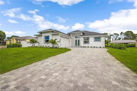 9107 Henry Rd, Fort Myers, FL 33967