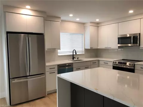 4150 Crayton Rd #B3, Naples, FL 34103 photo 4