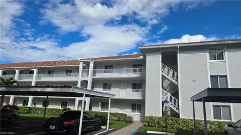 5985 Bloomfield Cir #D307, Naples, FL 34112