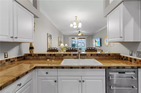 21679 Portrush Run, Estero, FL 33928 photo 10