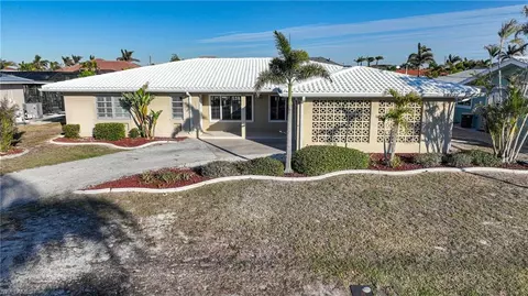 66 Ocean Dr, Punta Gorda, FL 33950