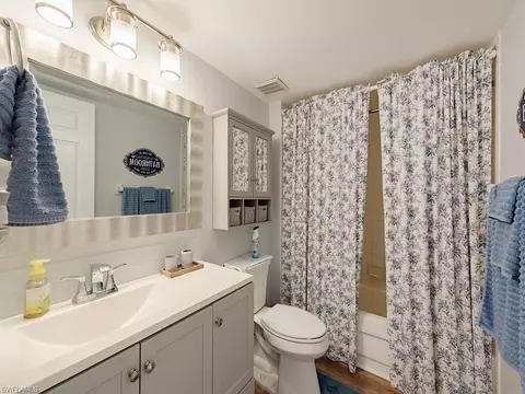 Bath - 780 Augusta Blvd #C101, Naples, FL 34113 photo 2 of 2