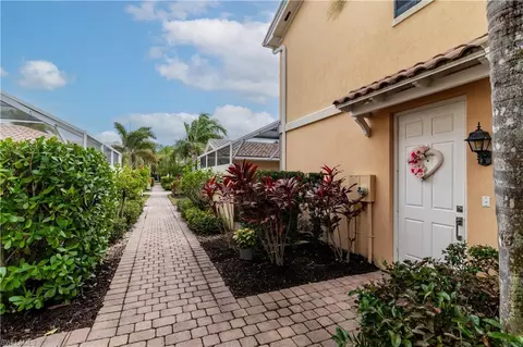 8102 Chianti Ln, Naples, FL 34114