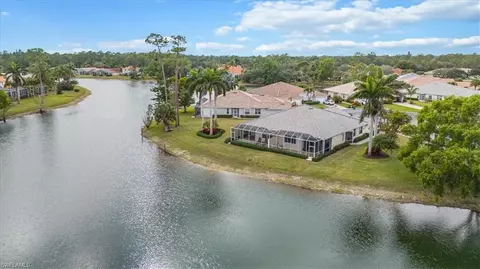 7709 Haverhill Ct, Naples, FL 34104